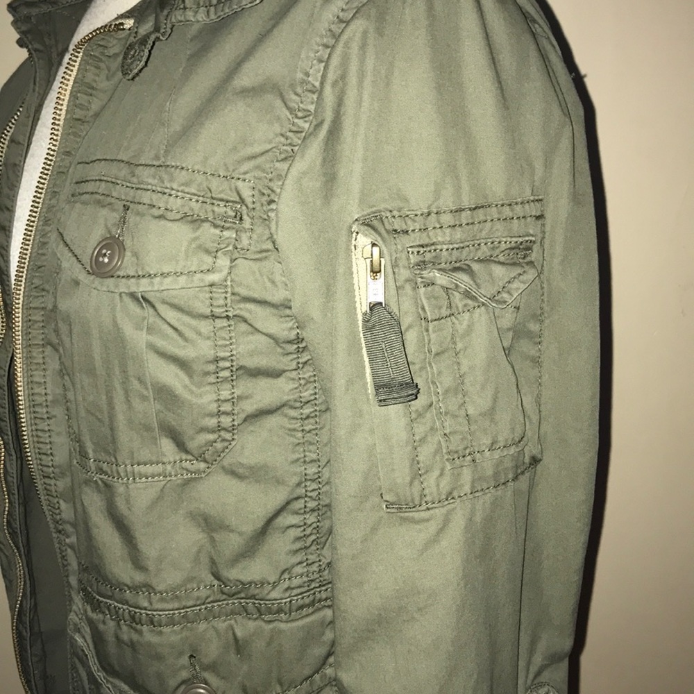 Jacket - Picture 3 of 5